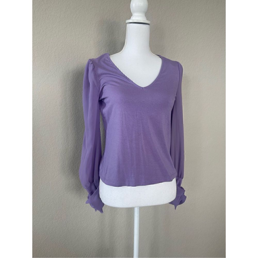 ⭐️3 for $10⭐️ Highline Collective Sheer Sleeve Blouse